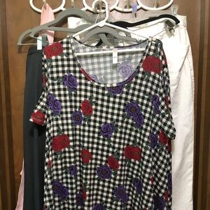 BOGO LulaRoe Perfect T 2X